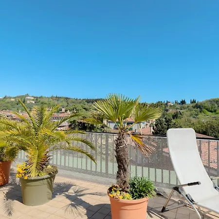 Apartment Skyline - Amazing View Verona